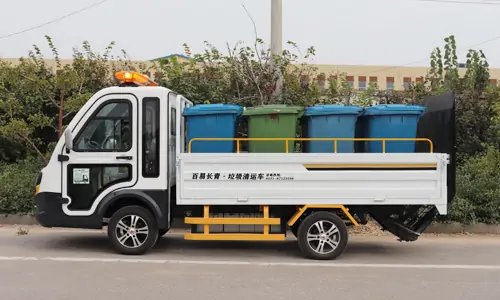 八桶環(huán)衛(wèi)垃圾車推動生活垃圾分類構(gòu)建美麗城市