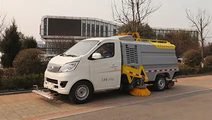 新能源洗掃車BY-S2700車輛配置