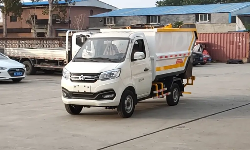 可上牌新能源后裝垃圾車，物業(yè)市政垃圾清運，應(yīng)用范圍廣，操作難度系數(shù)低