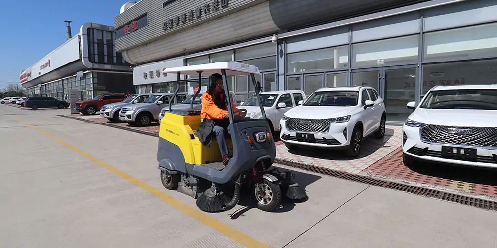 清掃車 電動掃地車 廠區(qū)掃地車 園區(qū)掃路車 景區(qū)清掃車