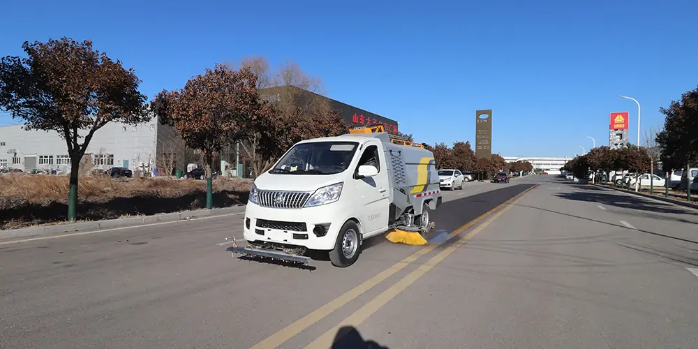 電動洗掃一體車 電動高壓洗掃車 電動洗路車電動掃路車 純電動環(huán)衛(wèi)洗掃車