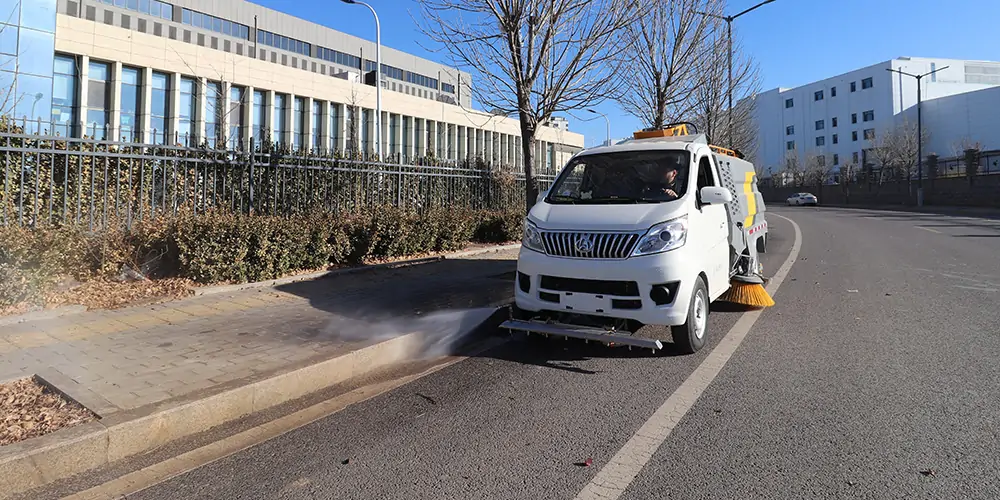 電動洗掃一體車 電動高壓洗掃車 電動洗路車電動掃路車 純電動環(huán)衛(wèi)洗掃車