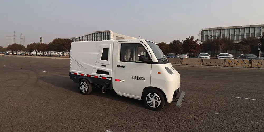 市政高壓沖洗車,電動四輪高壓沖洗車,高壓沖洗車清洗車,路面污漬高壓沖洗車,環(huán)衛(wèi)高壓小型沖洗車