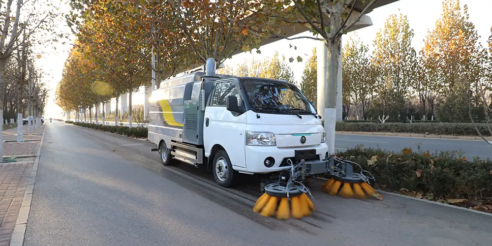 電動樹葉專用收集車 樹葉收集一體車 吸入式樹葉收集車 破碎樹葉收集車 強力吸樹葉收集車