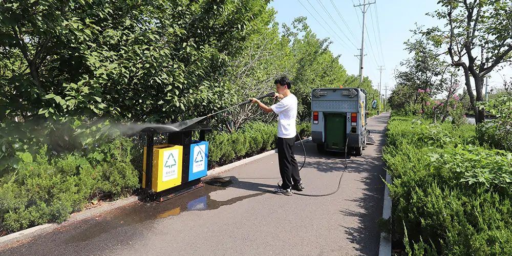 清掃車,電動掃地車,廠區(qū)掃地車,園區(qū)掃路車,景區(qū)清掃車